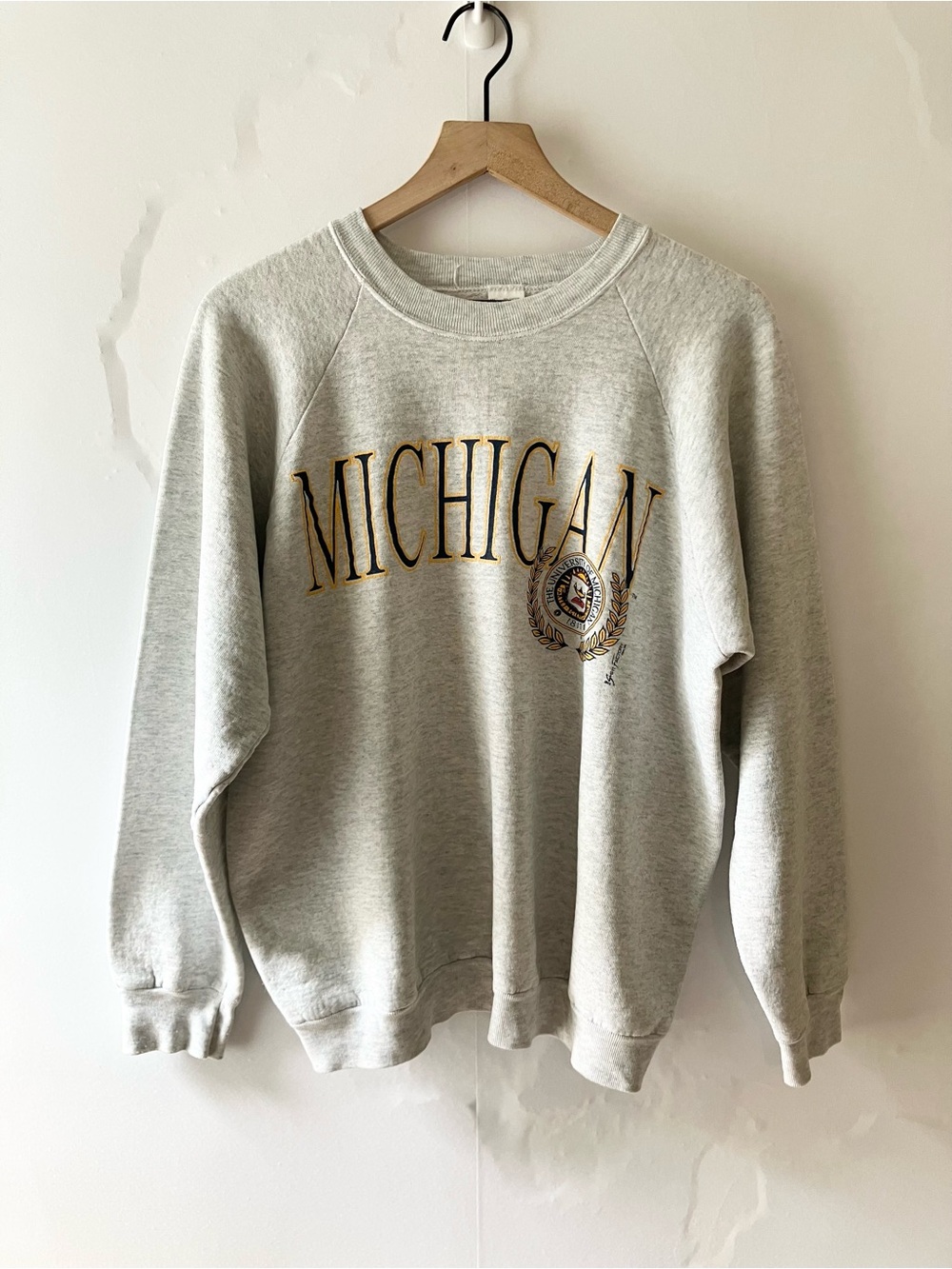 FRUIT OF THE LOOM Vintage 80s 90s University of Michigan Crewneck Sweatshirt